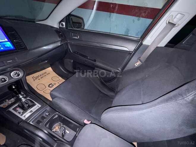 Mitsubishi Lancer 2009, 146,450 km - 2.0 l - Bakı