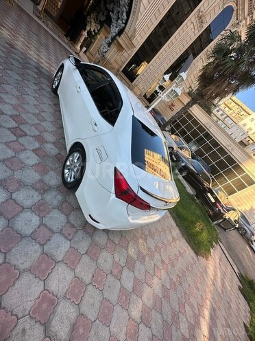 Toyota Corolla 2014, 289,000 km - 2.0 л - Bakı