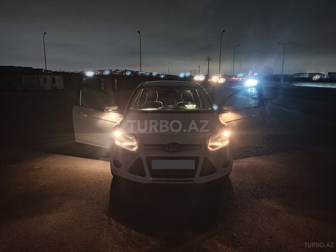 Ford Focus 2014, 142,000 km - 1.6 л - Bakı
