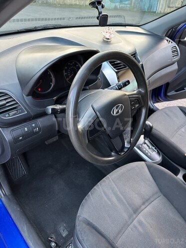 Hyundai Accent 2013, 193,121 km - 1.6 l - Bakı