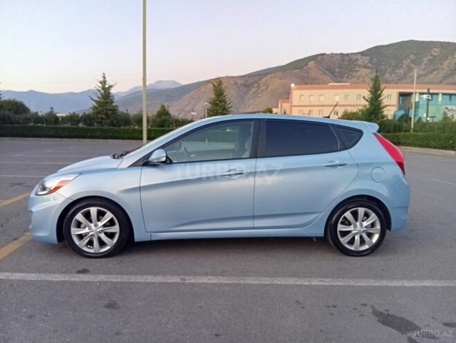 Hyundai Accent 2014, 326,216 km - 1.6 l - Şəki