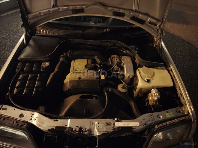 Mercedes C 200 1995, 469,233 km - 2.0 л - Bakı
