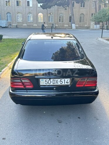 Mercedes E 280 1998, 540,000 km - 2.8 l - Sumqayıt