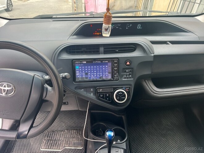 Toyota Aqua 2020, 153,000 km - 1.5 l - Bakı