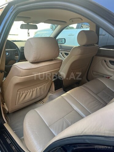BMW 523 1998, 203,000 km - 2.5 l - Bakı