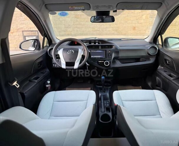 Toyota Aqua 2019, 110,000 km - 1.5 l - Bakı