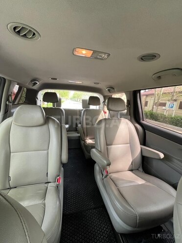 Kia Carnival 2015, 323,000 km - 2.2 l - Bakı
