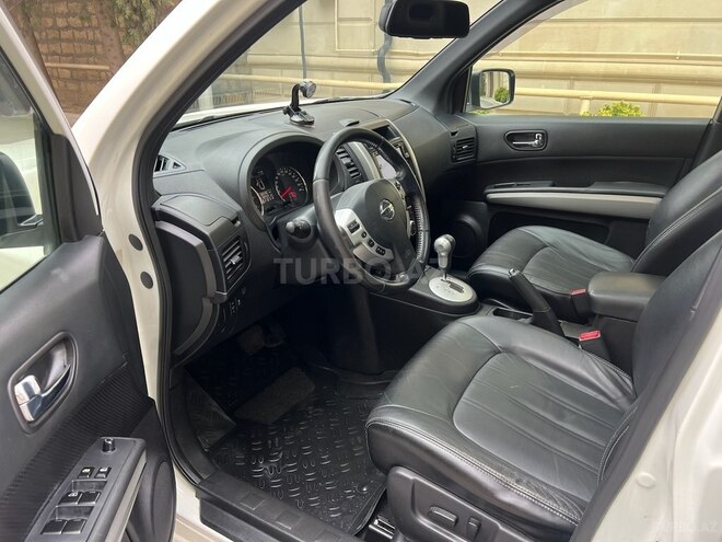 Nissan X-Trail 2011, 203,195 km - 2.5 л - Bakı