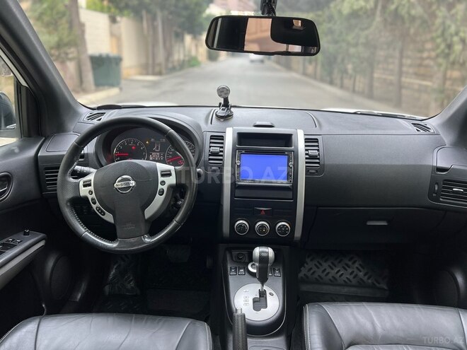 Nissan X-Trail 2011, 203,195 km - 2.5 л - Bakı