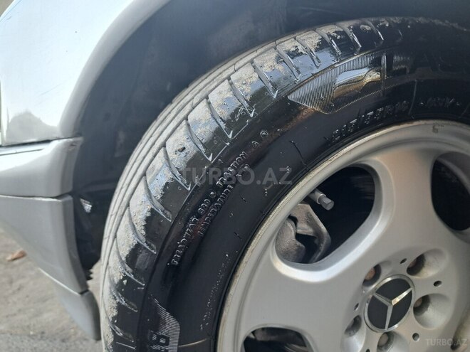 Mercedes C 200 1998, 638,871 km - 2.0 l - Qazax