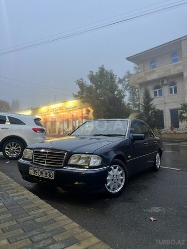 Mercedes C 240 1999, 422,000 km - 2.4 l - Şəki