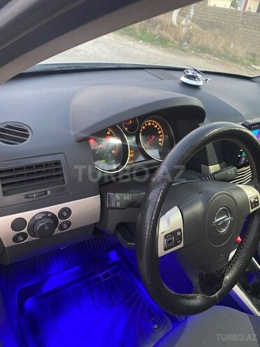Opel Astra 2008, 256,380 km - 1.3 l - Bakı