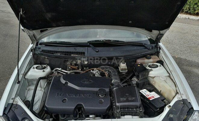 LADA (VAZ) Priora 2012, 235,000 km - 1.6 l - Saatlı