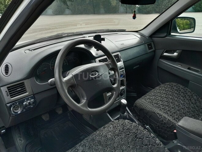 LADA (VAZ) Priora 2012, 235,000 km - 1.6 l - Saatlı
