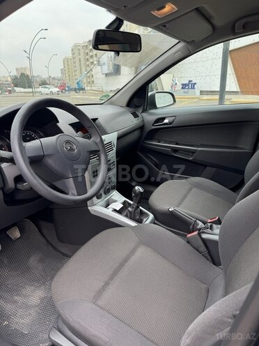 Opel Astra 2009, 190,000 km - 1.4 l - Bakı