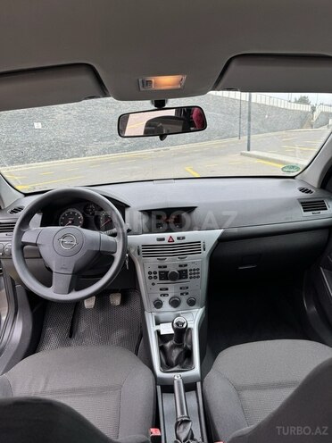 Opel Astra 2009, 190,000 km - 1.4 l - Bakı