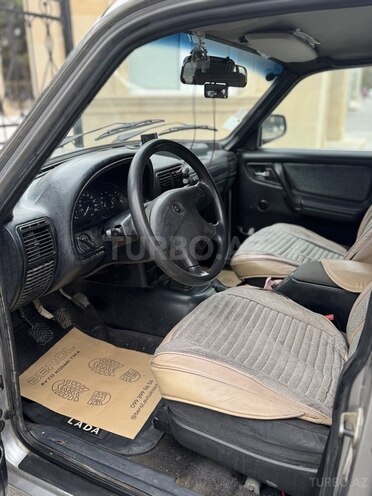 GAZ 31105 2005, 250,000 km - 2.3 l - Bakı