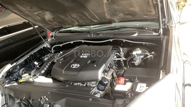 Toyota Land Cruiser Prado 2006, 250,000 km - 4.0 l - Bakı