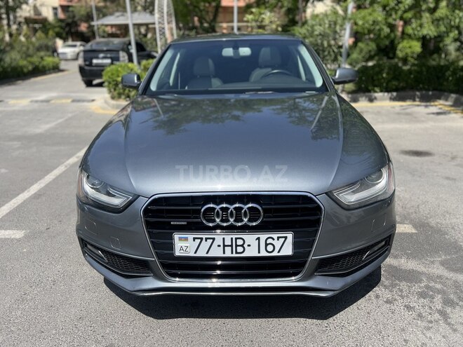 Audi A4 2013, 123,000 km - 2.0 l - Bakı
