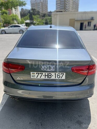 Audi A4 2013, 123,000 km - 2.0 l - Bakı