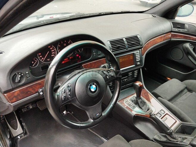 BMW 525 2002, 129,000 km - 2.5 l - Bakı