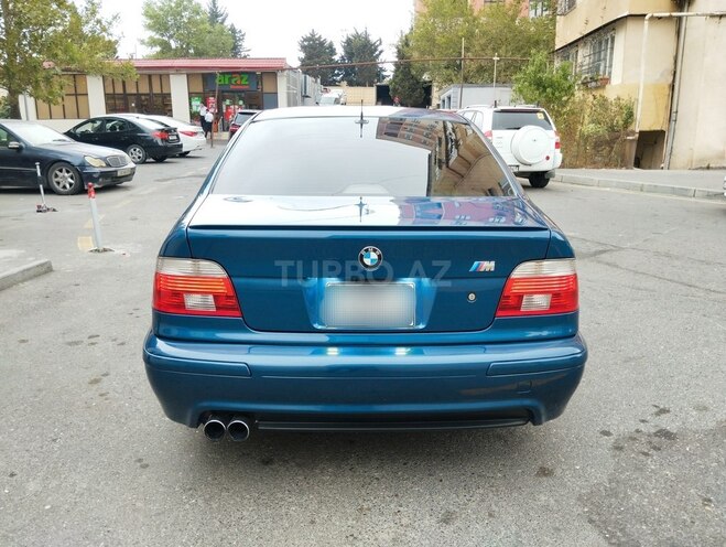 BMW 525 2002, 129,000 km - 2.5 l - Bakı
