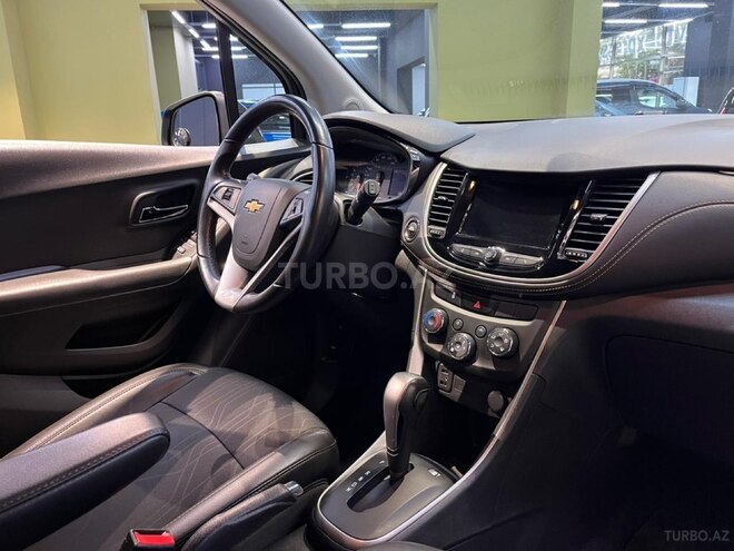 Chevrolet Trax-17