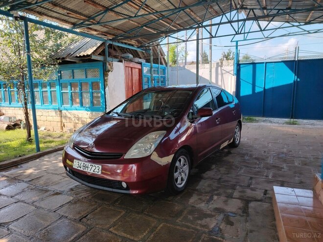 Toyota Prius 2005, 180,000 km - 1.5 l - Masallı