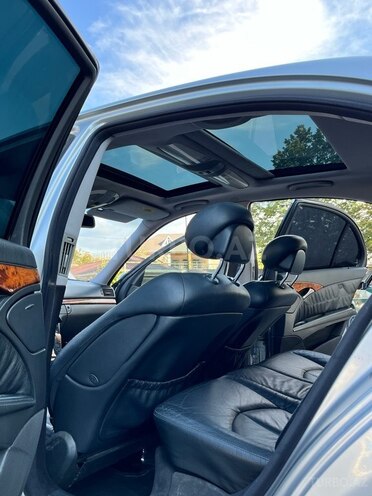 Mercedes E 240 2002, 241,077 km - 2.6 l - İsmayıllı