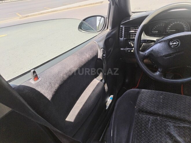 Opel Vectra 1997, 255,555 km - 2.0 l - Bakı