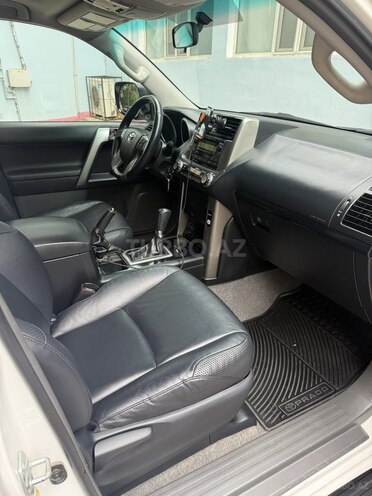 Toyota Land Cruiser Prado 2010, 102,000 km - 2.7 l - Bakı