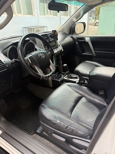 Toyota Land Cruiser Prado 2010, 102,000 km - 2.7 l - Bakı
