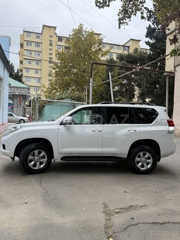Toyota Land Cruiser Prado 2010, 102,000 km - 2.7 l - Bakı