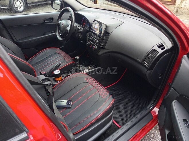 Hyundai i30 2009, 252,000 km - 1.6 л - Bakı