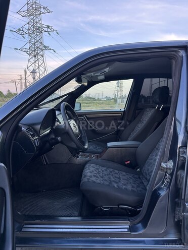 Mercedes C 220 1999, 364,000 km - 2.2 л - Bakı