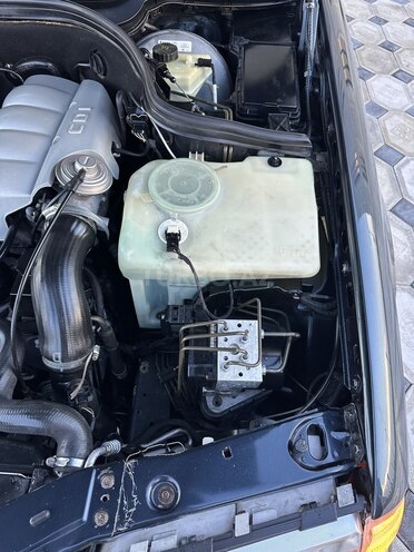 Mercedes C 220 1999, 364,000 km - 2.2 л - Bakı
