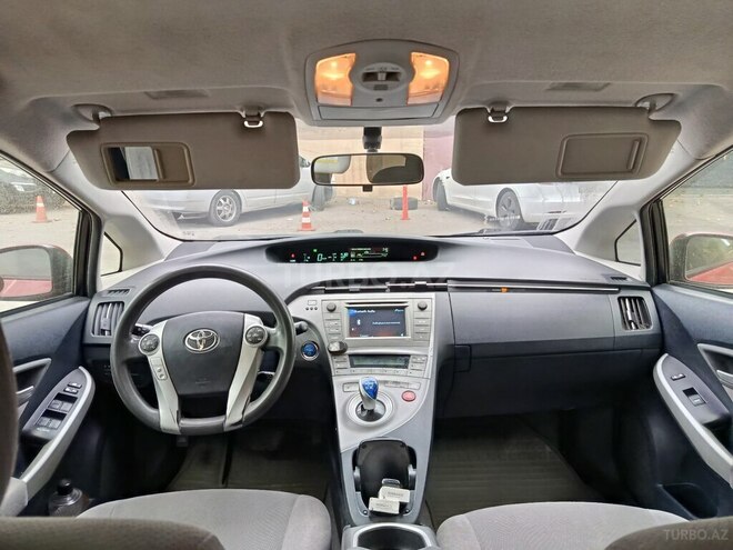 Toyota Prius 2014, 286,314 km - 1.8 l - Bakı