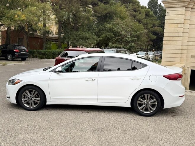 Hyundai Elantra 2017, 162,544 km - 2.0 l - Bakı