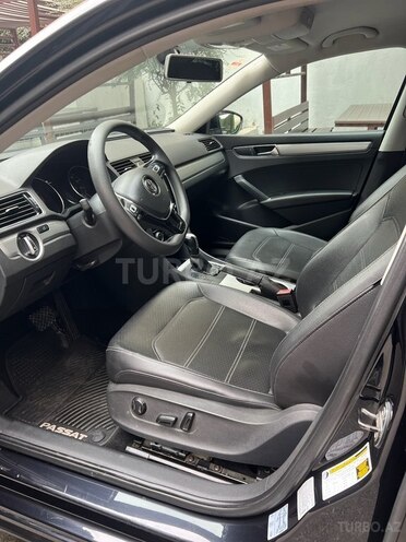 Volkswagen Passat 2016, 83,000 km - 1.8 l - Bakı