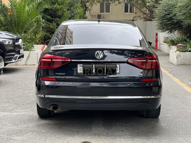 Volkswagen Passat 2016, 83,000 km - 1.8 l - Bakı
