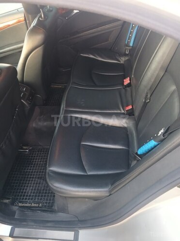 Mercedes E 220 2004, 375,000 km - 2.2 l - Bakı