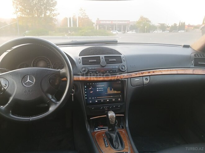 Mercedes E 220 2004, 375,000 km - 2.2 l - Bakı