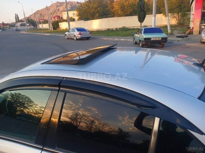 Mercedes E 220 2004, 375,000 km - 2.2 l - Bakı