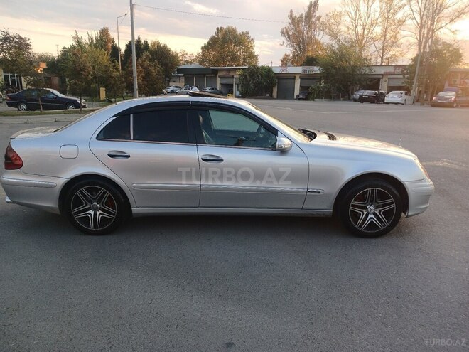 Mercedes E 220 2004, 375,000 km - 2.2 l - Bakı