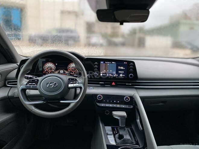 Hyundai Elantra 2022, 61,858 km - 2.0 л - Bakı
