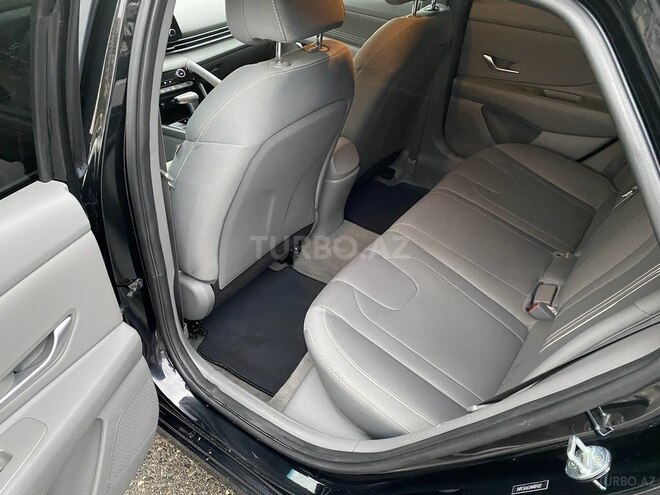 Hyundai Elantra 2022, 61,858 km - 2.0 л - Bakı