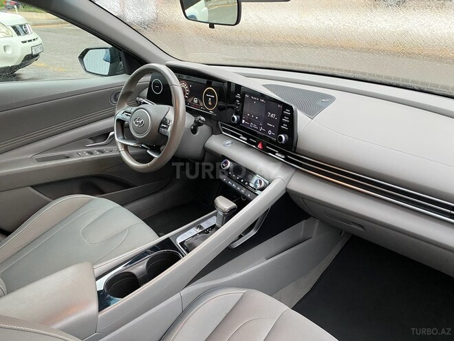 Hyundai Elantra 2022, 61,858 km - 2.0 л - Bakı
