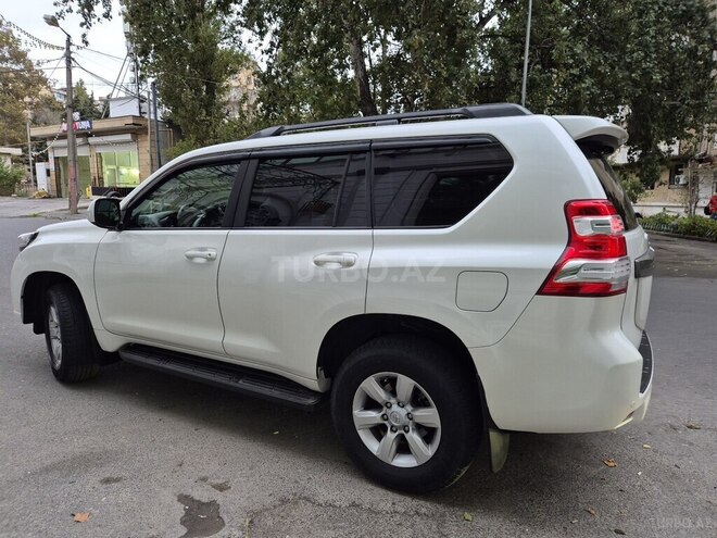 Toyota Land Cruiser Prado 2014, 150,000 km - 2.7 л - Bakı