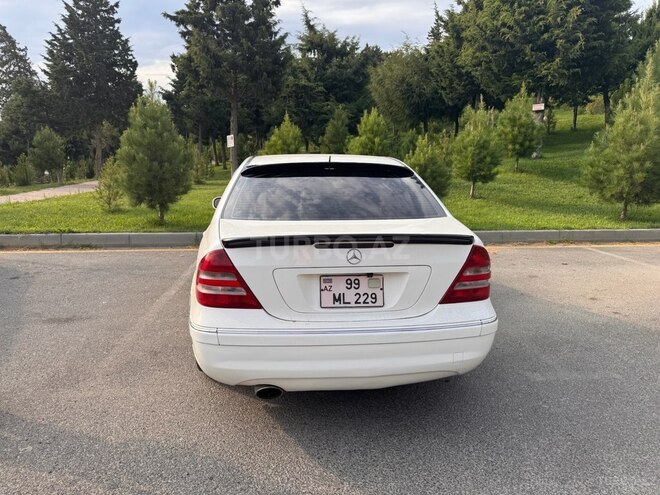 Mercedes C 230 2005, 261,367 km - 2.5 л - Bakı