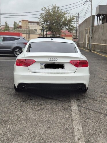 Audi A5-3